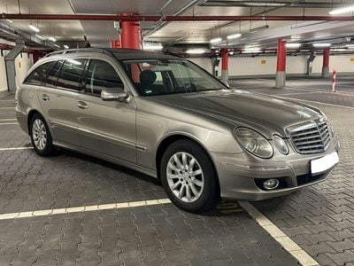 Mercedes E320