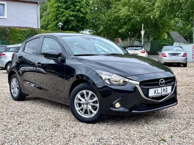 Gebraucht Mazda 2 Edition 90 PS (66 kW) 2015 Schwarz Limousine