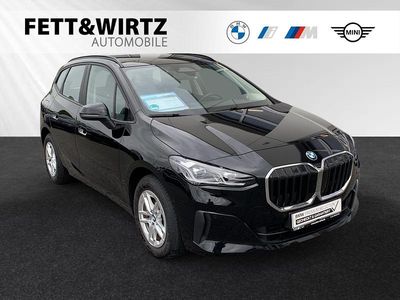 Schwarz uni Gebraucht 2024 BMW 216 Active Tourer Efficient Dynamics Van / Kleinbus | 23.990 € (Guter Preis)
