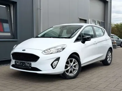Gebraucht Ford Fiesta Cool & Connect 101 PS (74 kW) 2019 Weiß Kleinwagen
