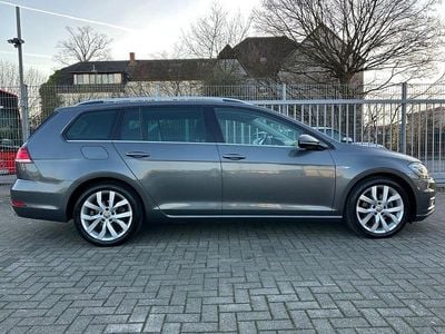 Usata VW Golf VII Highline 131 CV (96 kW) 2018 Grigio Station wagon