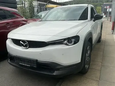 Gebraucht Mazda MX30 Ad'Vantage 107 kW (146 PS) 2023 Arctic white SUV