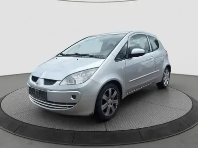 Gebraucht Mitsubishi Colt Instyle 109 PS (80 kW) 2006 Haagsilber (m) Limousine