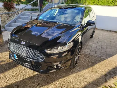 Gebraucht Ford Mondeo Trend 179 PS (131 kW) 2015 Schwarz Kombi