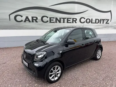 Gebraucht Smart ForFour 71 PS (52 kW) 2018 Schwarz Kleinwagen