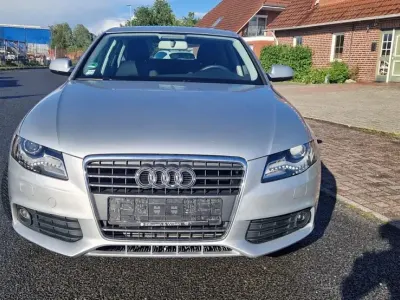Gebraucht Audi A4 Ambition 160 PS (117 kW) 2009 Grau Limousine