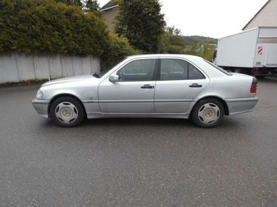 Mercedes C240