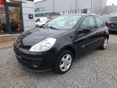 gebraucht Renault Clio III Authentique TÜV NEU