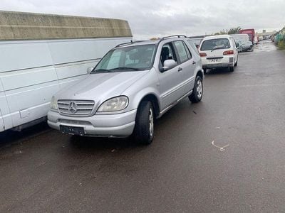 Mercedes ML270