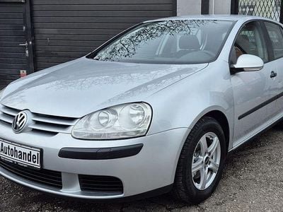 Gebraucht VW Golf IV Trendline 105 PS (77 kW) 2004 Silber Limousine