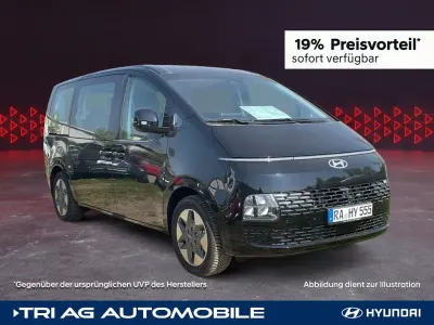 Gebraucht Hyundai Staria Trend 225 PS (165 kW) 2024 Abyss black Van / Kleinbus