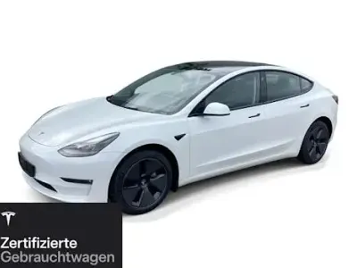 Gebraucht Tesla Model 3 Long Range RWD 208 kW (283 PS) 2021 Weiß Limousine