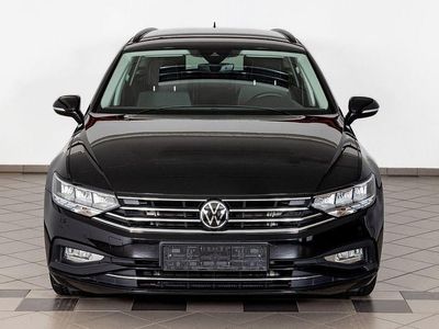 Schwarz Gebraucht 2023 VW Passat Business Kombi | 25.200 € (Fairer Preis)