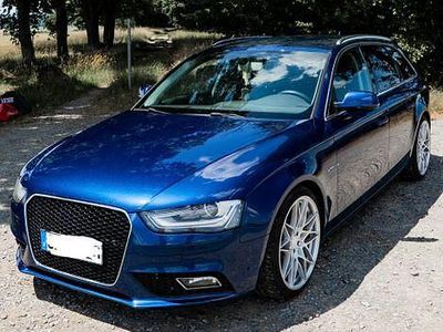 Blau Gebraucht 2014 Audi A4 Attraction Kombi | 14.900 € (Teuer)