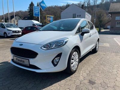 Gebraucht Ford Fiesta Cool & Connect 101 PS (74 kW) 2018 Weiß Kleinwagen