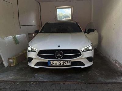 Mercedes CLA200
