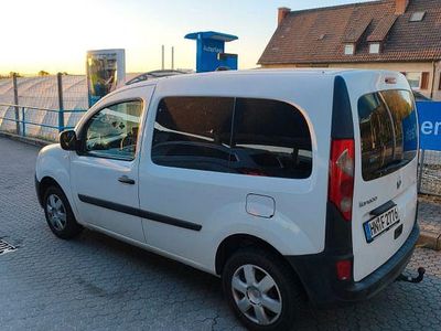 Usata Renault Kangoo 68 CV (50 kW) 2010 Bianco Monovolume