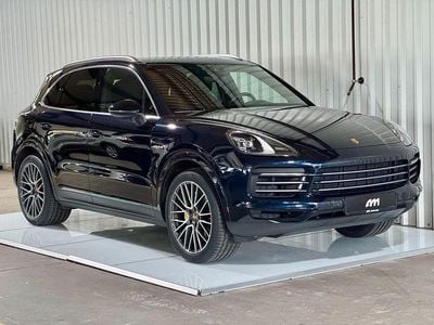 Blau Gebraucht 2021 Porsche Cayenne SUV | 57.900 €