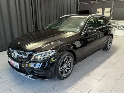 Gebraucht Mercedes C220 AMG line 194 PS (142 kW) 2021 Schwarz Limousine