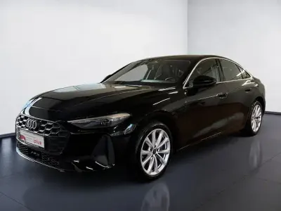Gebraucht Audi A5 Basis 204 PS (150 kW) 2025 Schwarz Limousine