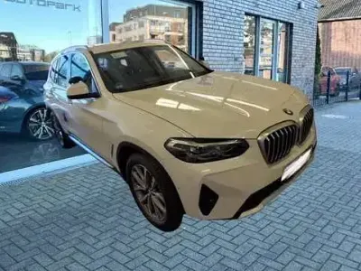 Używany BMW X3 Sport Line 184 KM (135 kW) 2023 Biały SUV