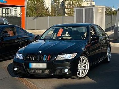 Gebraucht BMW 316 M Sport 165 PS (121 kW) 2010 Schwarz Limousine