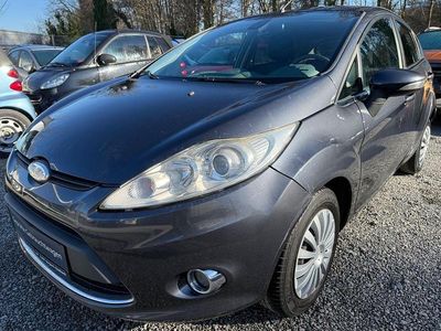 Gebraucht Ford Fiesta Titanium 90 PS (66 kW) 2009 Grau Kleinwagen