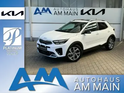 Używany Kia Stonic GT-Line 120 KM (88 kW) 2023 Biały SUV