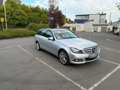 Second-hand Mercedes C200 136 CP (100 kW) 2013 Gri Break