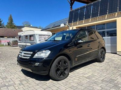 Usata Mercedes ML420 306 CV (225 kW) 2006 Nero SUV