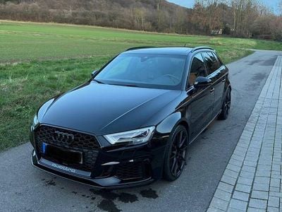 Schwarz Gebraucht 2018 Audi RS3 Sport Limousine | 42.490 € (Fairer Preis)