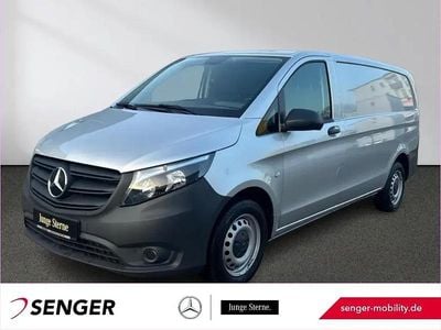 Gebraucht Mercedes Vito 163 PS (119 kW) 2022 Silber Van