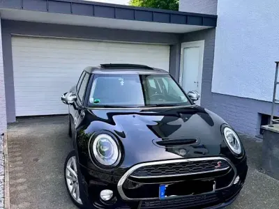 Gebraucht Mini Cooper S Clubman 192 PS (141 kW) 2017 Schwarz Kombi