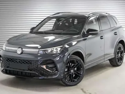 Neu VW Tiguan R-line 193 PS (141 kW) 2025 Uranograu metallic (5k) SUV
