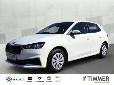 Gebraucht Skoda Fabia Active 65 PS (47 kW) 2022 Weiß Kleinwagen