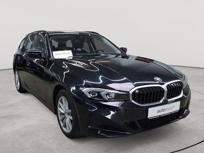 Gebraucht BMW 320 Sport Line 190 PS (139 kW) 2023 Saphirschwarz metallic Kombi