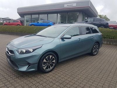 Nouă Kia Ceed Sportswagon 140 CP (102 kW) 2025 Gri Break