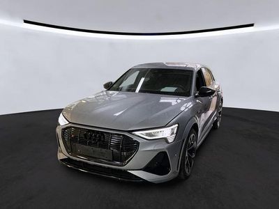 Usata Audi e-tron Ambiente 369 kW (503 CV) 2022 Argento SUV