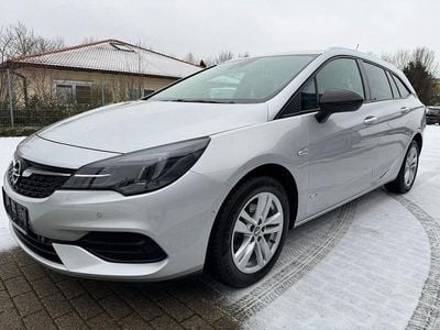 Silber Gebraucht 2021 Opel Astra Kombi | 10.750 €