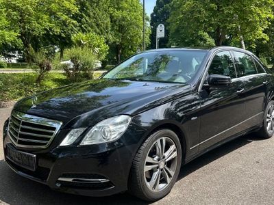Mercedes E220