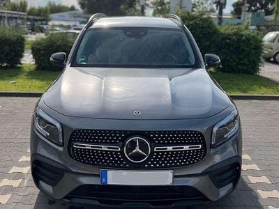 Mercedes GLB250
