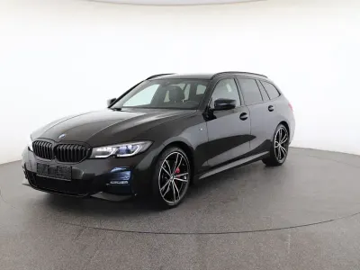 Second-hand BMW 330 M Sport 286 CP (210 kW) 2022 Negru Break