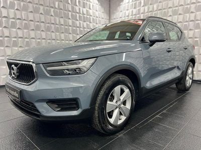 Gebraucht Volvo XC40 Momentum 150 PS (110 kW) 2020 Grau SUV
