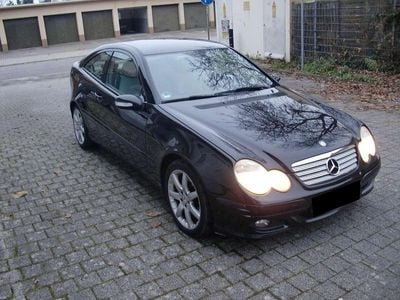 Mercedes C180