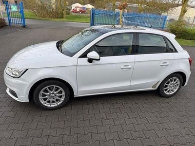 Gebraucht Audi A1 Sportback 125 PS (91 kW) 2016 Weiß Kleinwagen