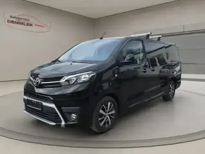 Gebraucht Toyota Proace 150 PS (110 kW) 2017 Schwarz Van / Kleinbus