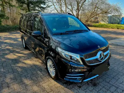 Gebraucht Mercedes V300 AMG 239 PS (175 kW) 2019 Schwarz Van / Kleinbus