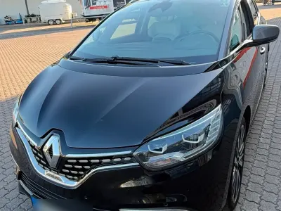 Gebraucht Renault Scénic IV Initiale Paris 130 PS (95 kW) 2017 Schwarz Van / Kleinbus