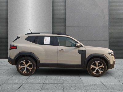 Gebraucht Dacia Duster Journey 141 PS (103 kW) 2024 Beige metallic SUV