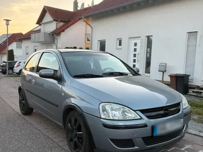 Gebraucht Opel Corsa 80 PS (58 kW) 2005 Silber Kleinwagen